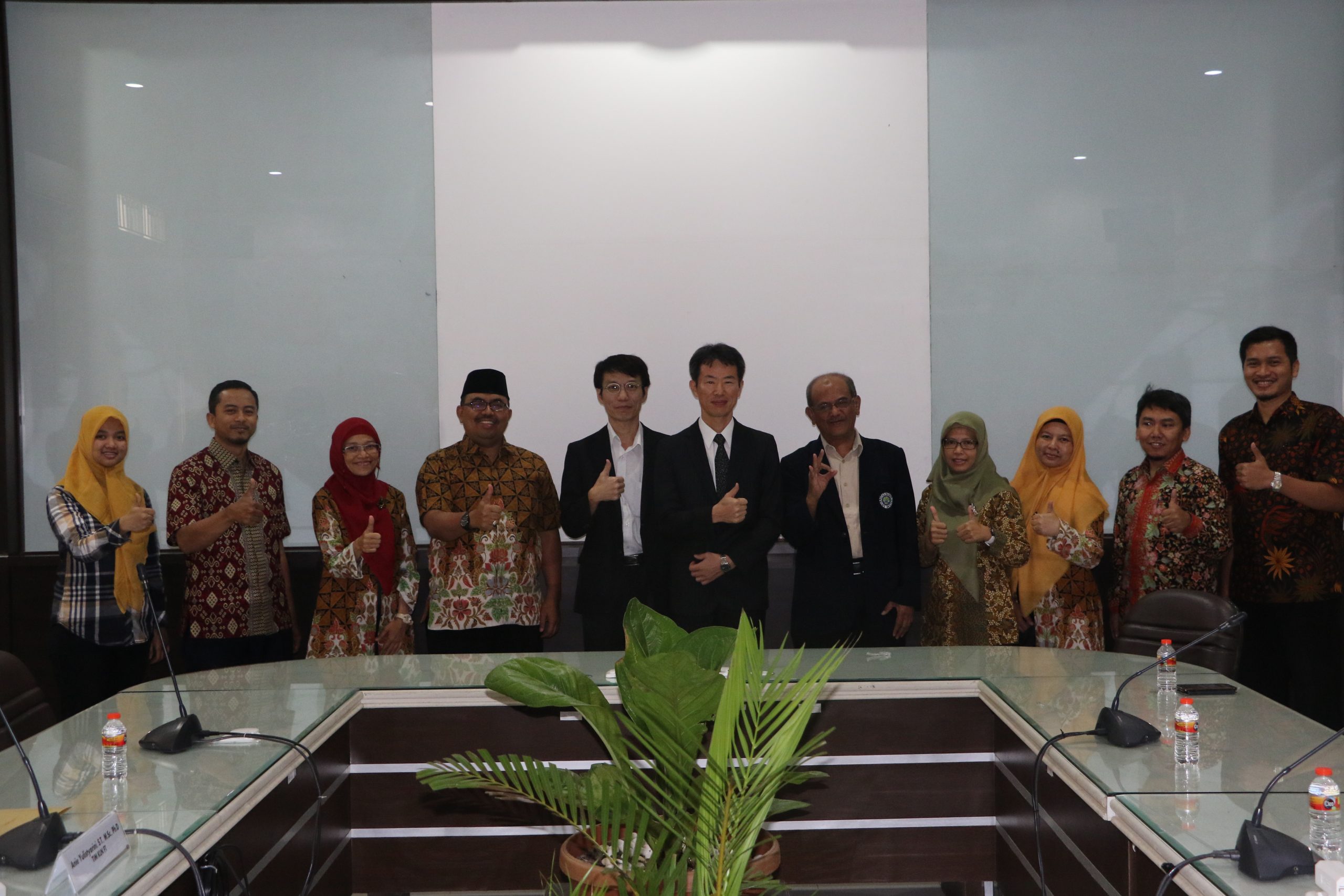 Kunjungan Kerja dari Kyushu Institute Of Technology di Fakultas Teknik UM