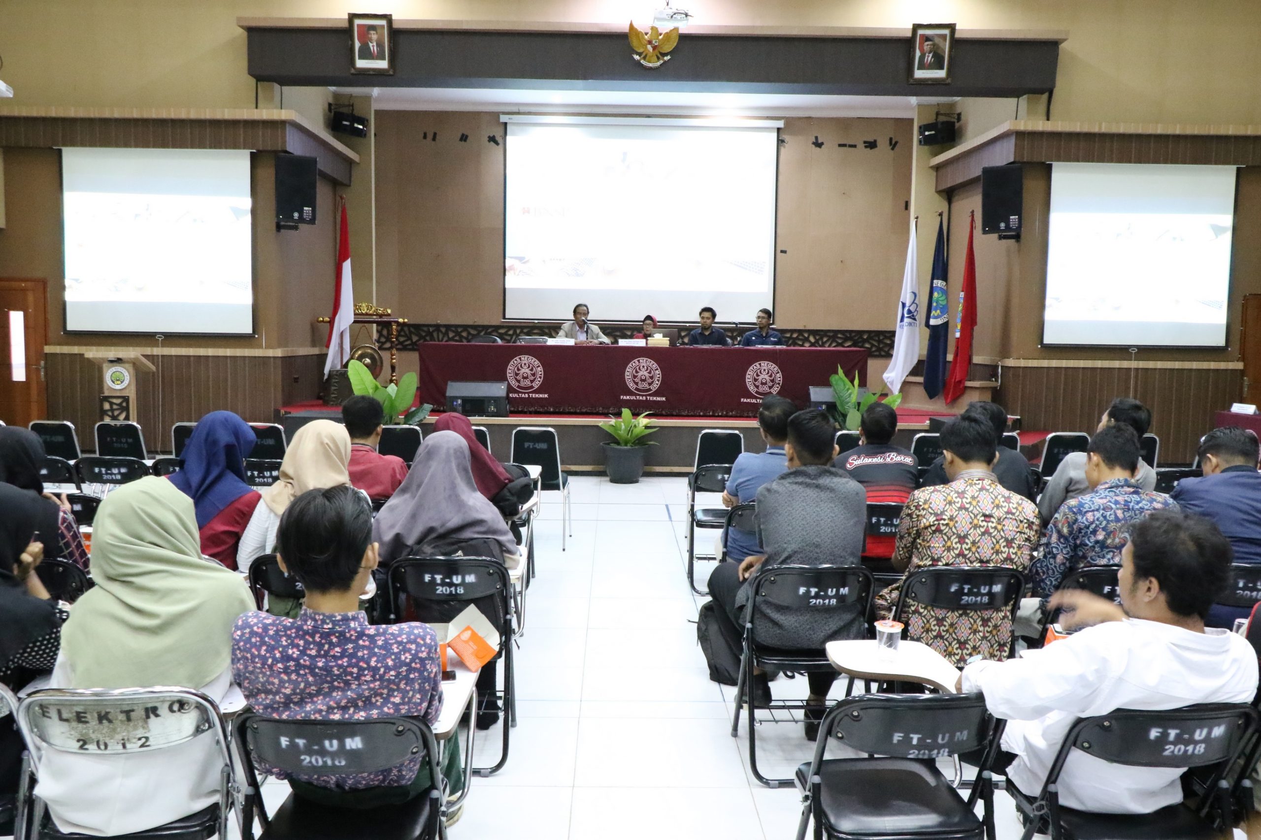 Sosialisasi LSP dan Strategi Lulus Sertifikasi Profesi bagi Mahasiswa Fakultas Teknik Universitas Negeri Malang